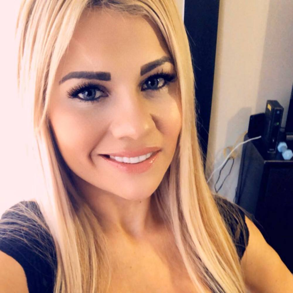 Meet your Posher, Charlien